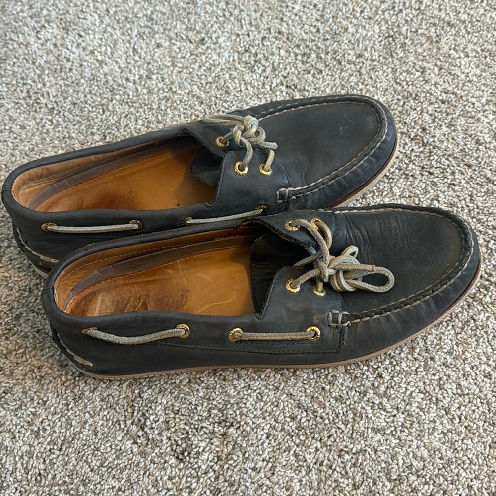 Men’s size 11 sperry navy